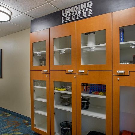 Candlewood Suites Louisville Airport By Ihg Eksteriør billede