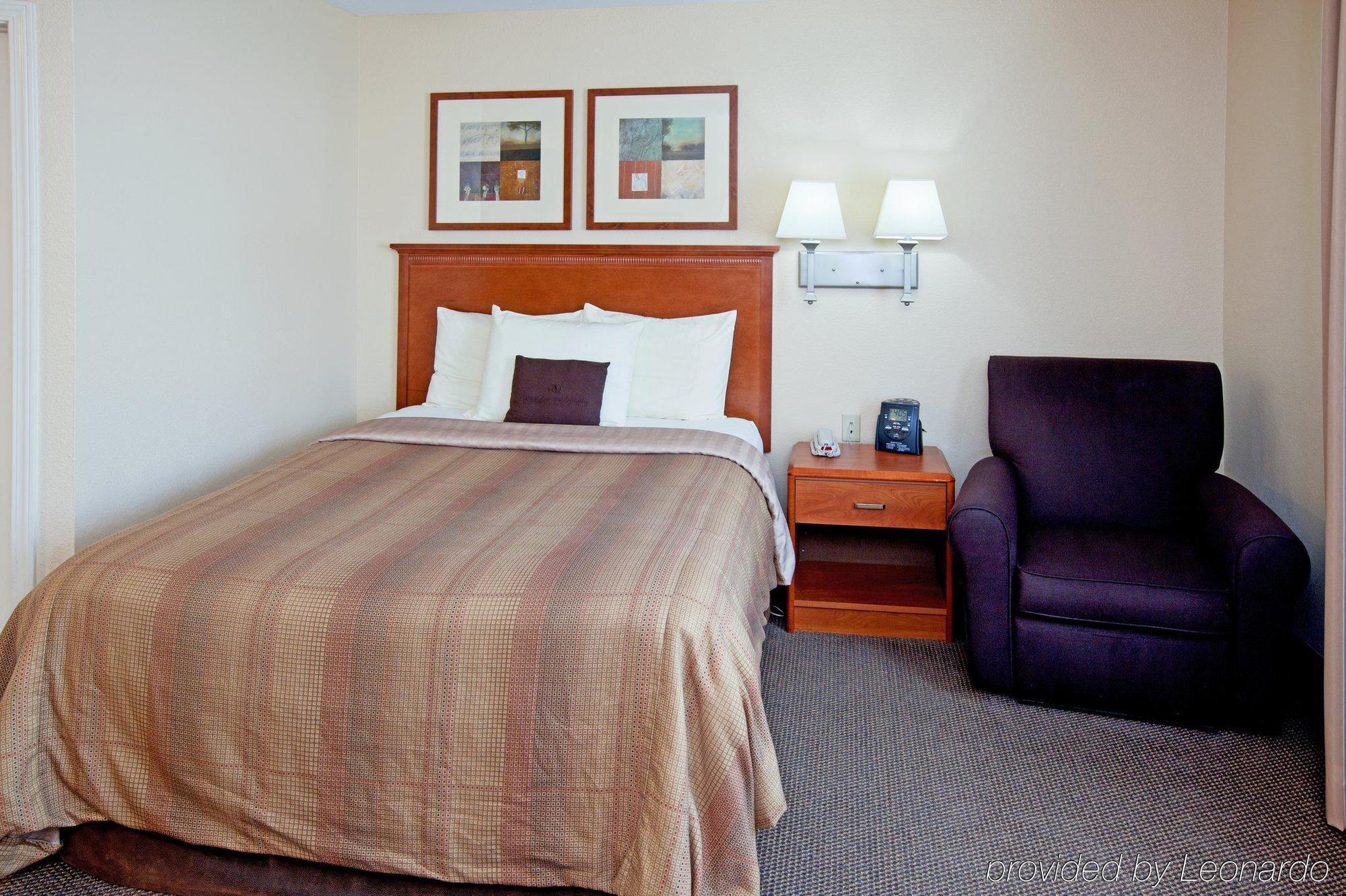 Candlewood Suites Louisville Airport By Ihg Eksteriør billede