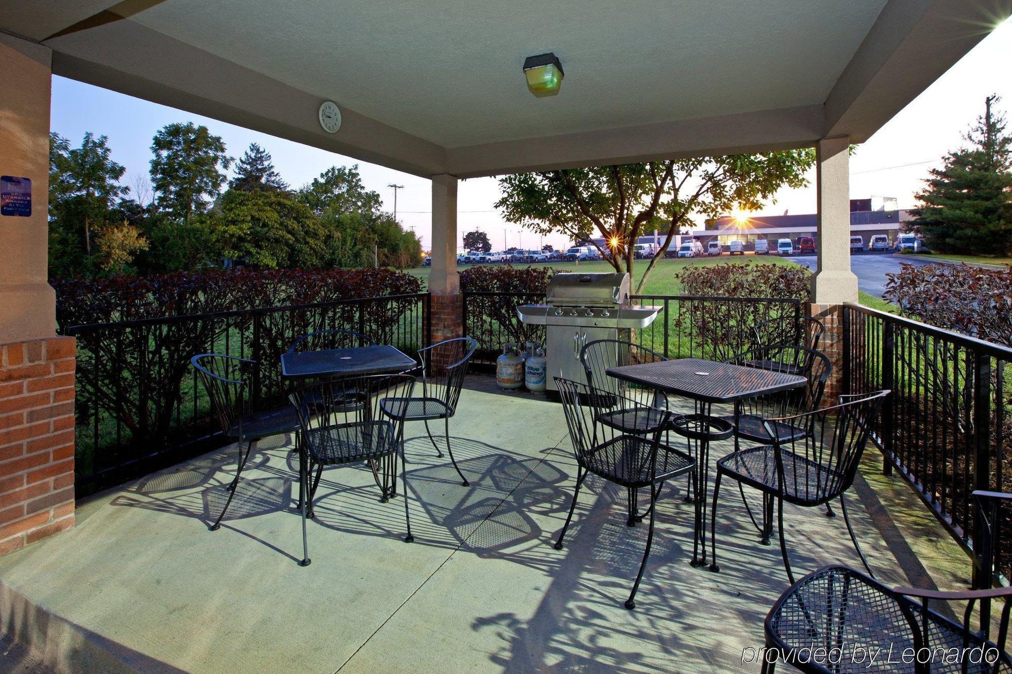 Candlewood Suites Louisville Airport By Ihg Eksteriør billede
