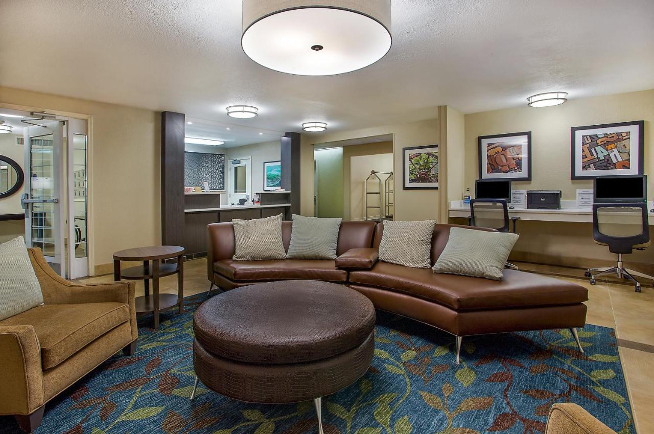 Candlewood Suites Louisville Airport By Ihg Eksteriør billede
