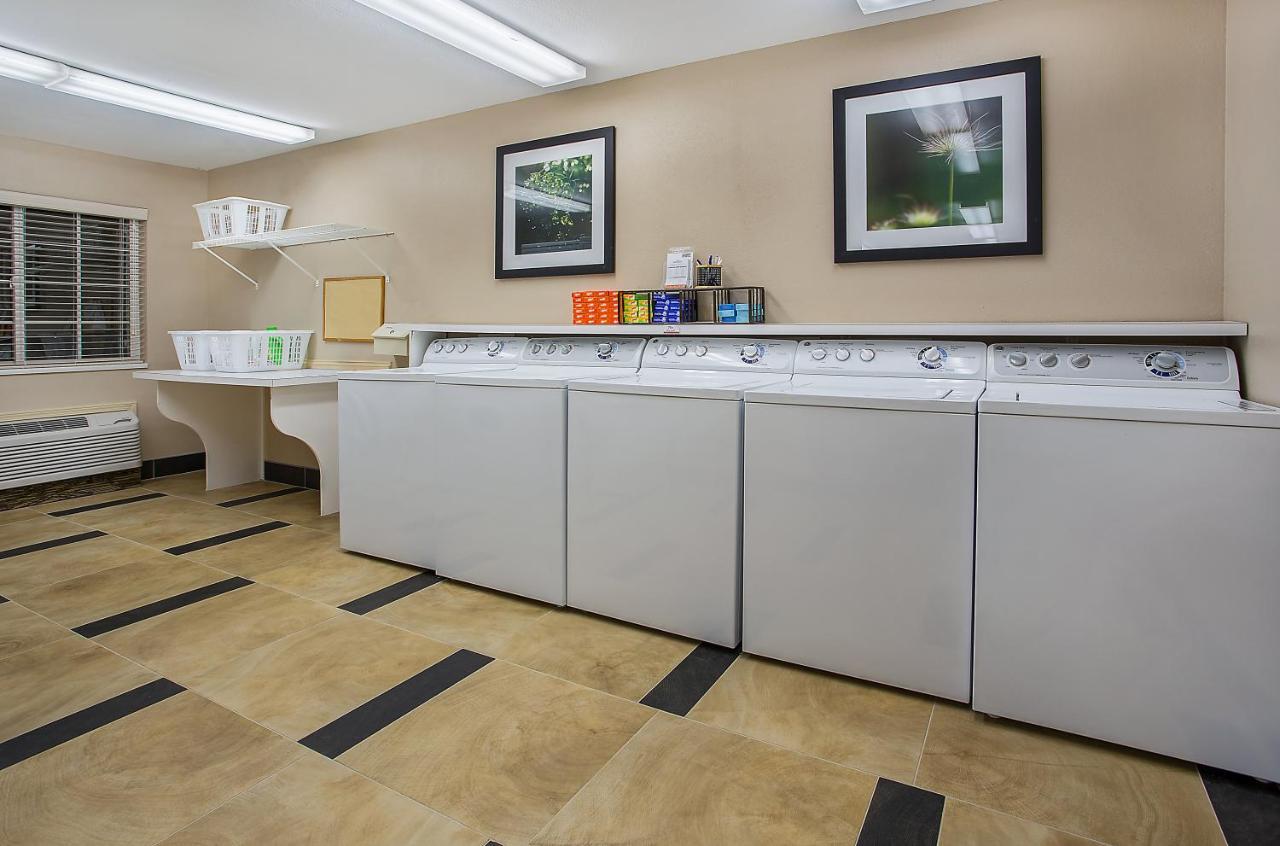 Candlewood Suites Louisville Airport By Ihg Eksteriør billede